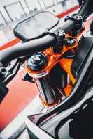 PÓŁKI ZAWIESZENIA FACTORY